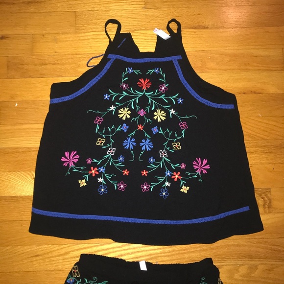 Tropical Floral Two Piece Short Set - Picture 2 of 3